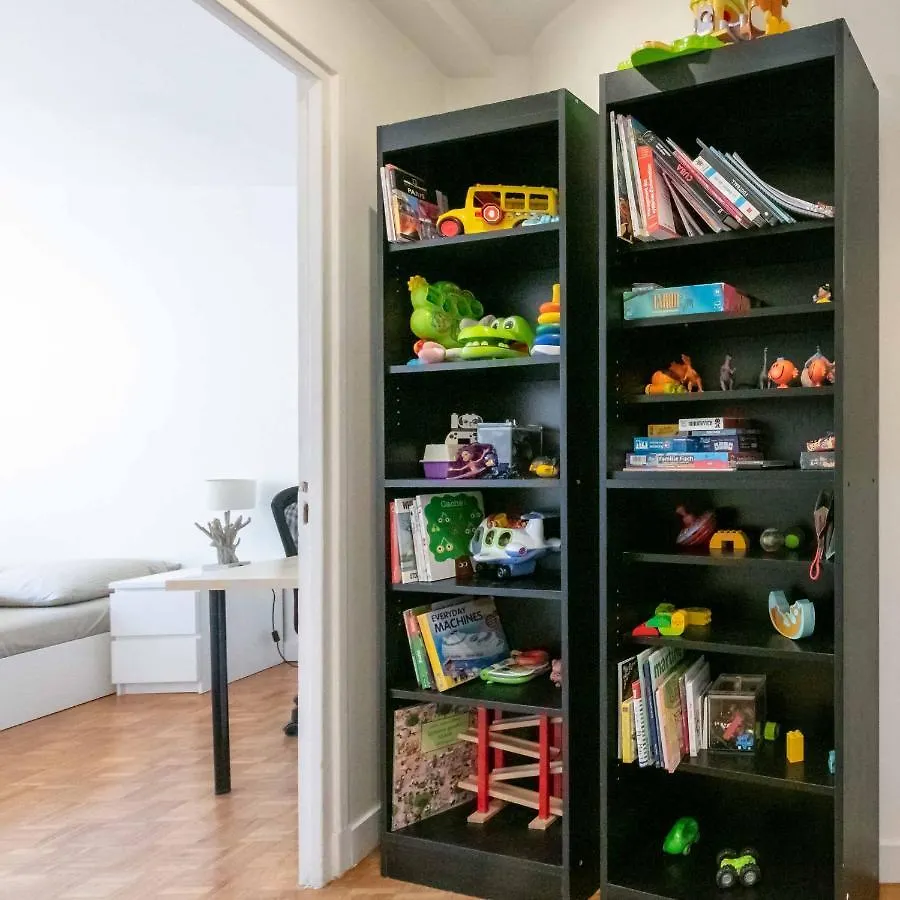 - Spacious 3 Flat For Families - 3 Minutes From Metro Station Ξενοδοχείο με διαμερίσματα Παρίσι